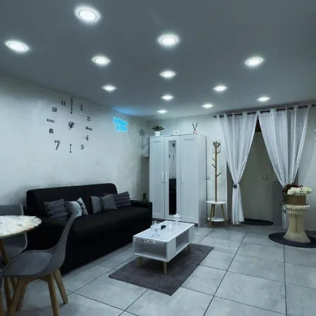 Il Rifugio Di Kekka Piazza Del Plebiscito Apartament Neapol