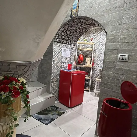 Apartament Il Rifugio Di Kekka Piazza Del Plebiscito *